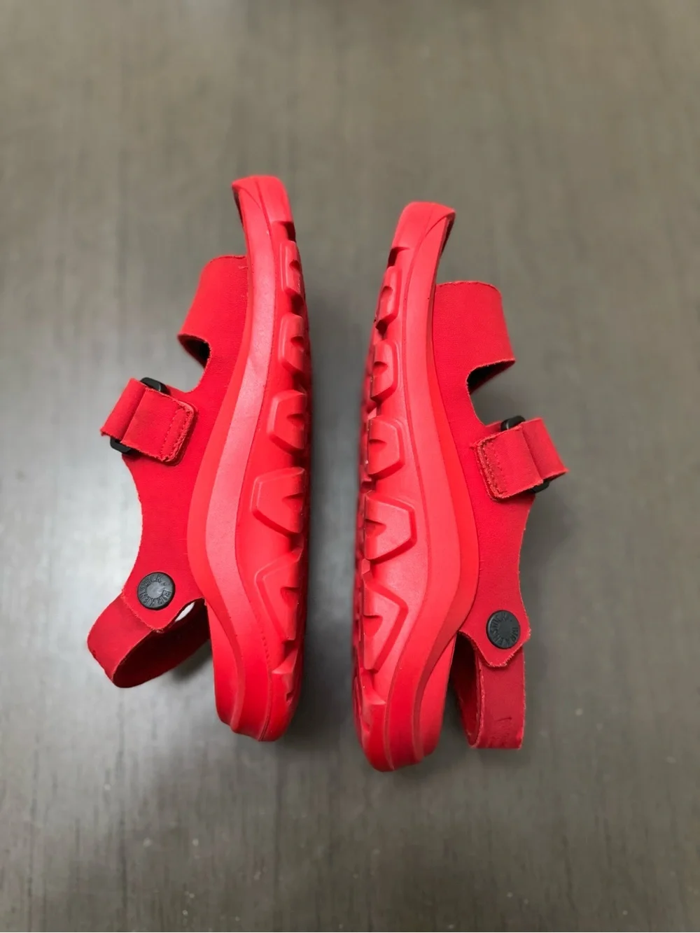 Birkenstock   Mogami HL  Kids Bright Red Double-Strap Sandals size EU30 us 12